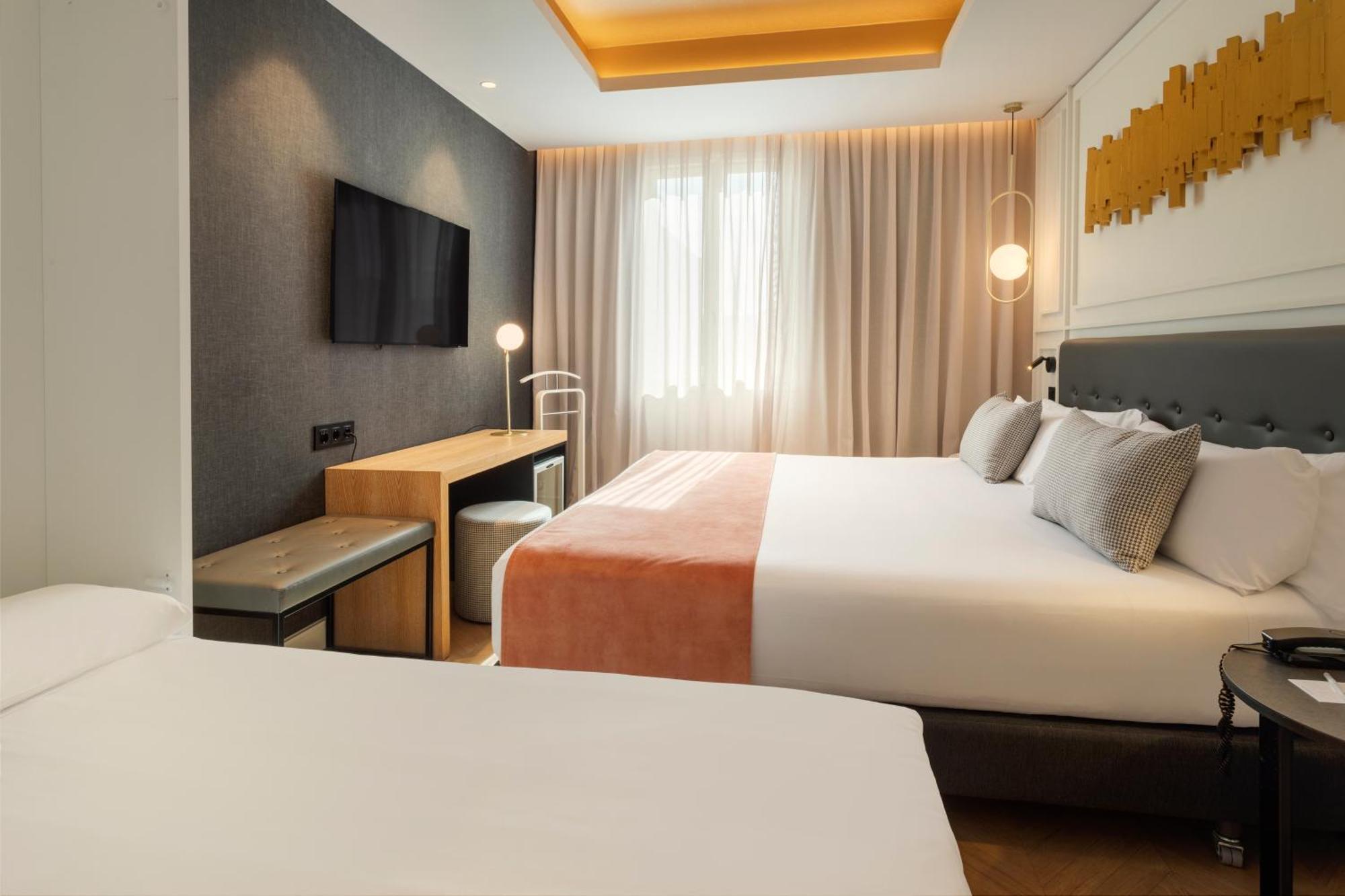 Catalonia Goya Hotel Madrid Bagian luar foto